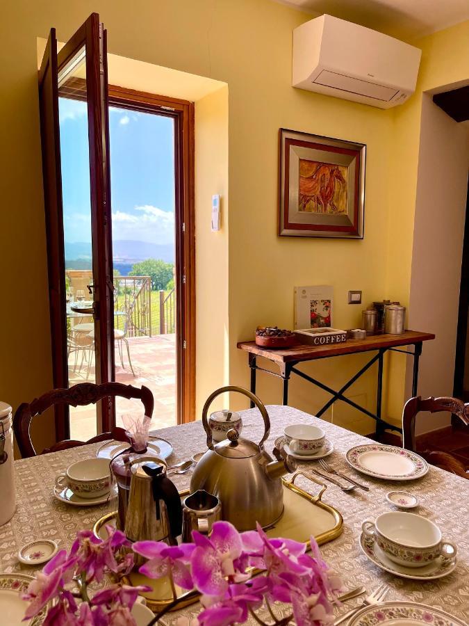 Aparthotel Donna Vittori - Borgo Agricolo à Paliano Extérieur photo